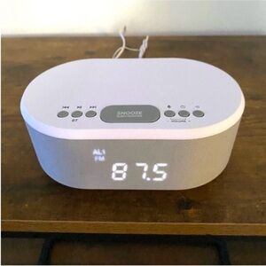 I box Dawn Alarm Clock Phone Wireless Charger FM Radio Speakerer